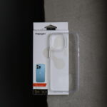 Чохол Spigen Crystal 15 Pro Max (прозорий)