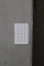 Силіконова наліпка-тримач (white)