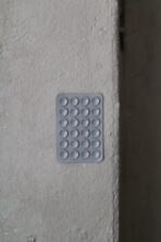 Силіконова наліпка-тримач (gray)