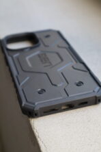 Чохол UAG Mag Safe 13 Pro Max (black) - Зображення 4