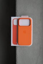 Чохол силіконовий Premium Mag Safe 17 Pro Max (orange) + animation - Зображення 3