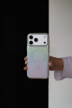 Чохол Acrylic Rainbow Glitter Mag Safe 17 Pro (clear)