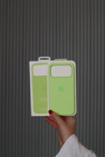 Чохол силіконовий Premium Mag Safe 17 Pro Max (neon yellow) + animation