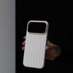 Чохол Linea with Mag Safe 17 Pro (white)