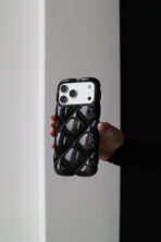 Чохол Black Pillow 17 Pro Max