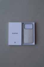 Чохол Rimowa 17 Pro (silver)